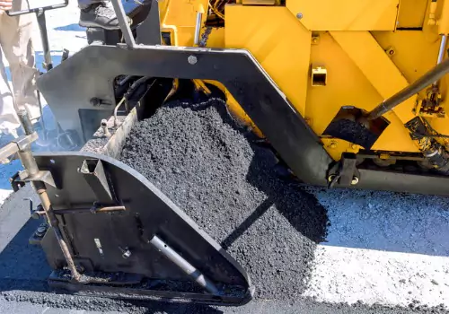 Can Asphalt Paving Be Done in Cold Weather