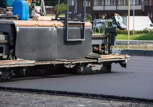 Heorr's Blacktop & Sealcoating provides Commercial Asphalt Repair in Peoria IL